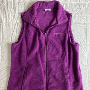 Columbia fleece vest